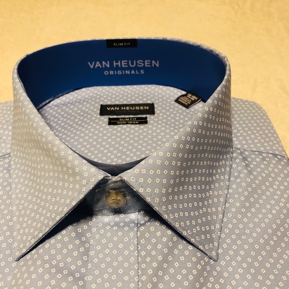 Van Heusen Classic Diamond Premium Non-Iron Shirt - Picture 3 of 5